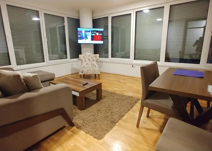 Leon 公寓 塞拉耶佛